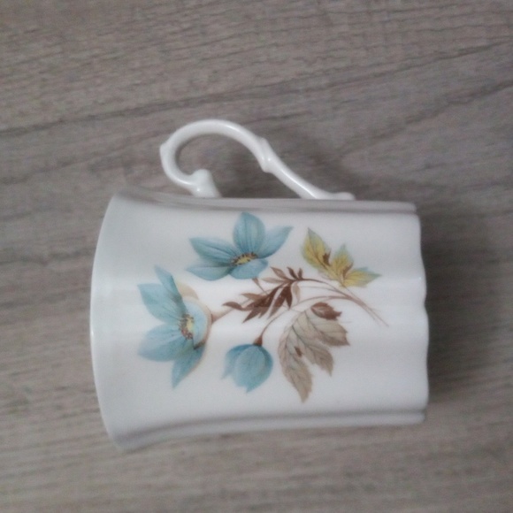 3 ROYAL GRAFTON 1950S MUGS - Picture 4 of 8
